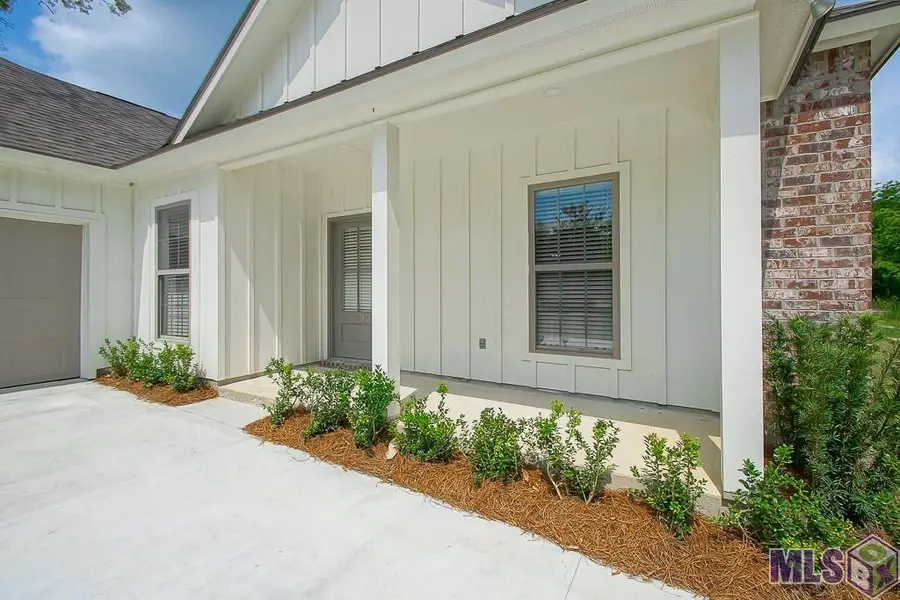33690 Clinton Allen Rd, Denham Springs, LA 70706 - #3
