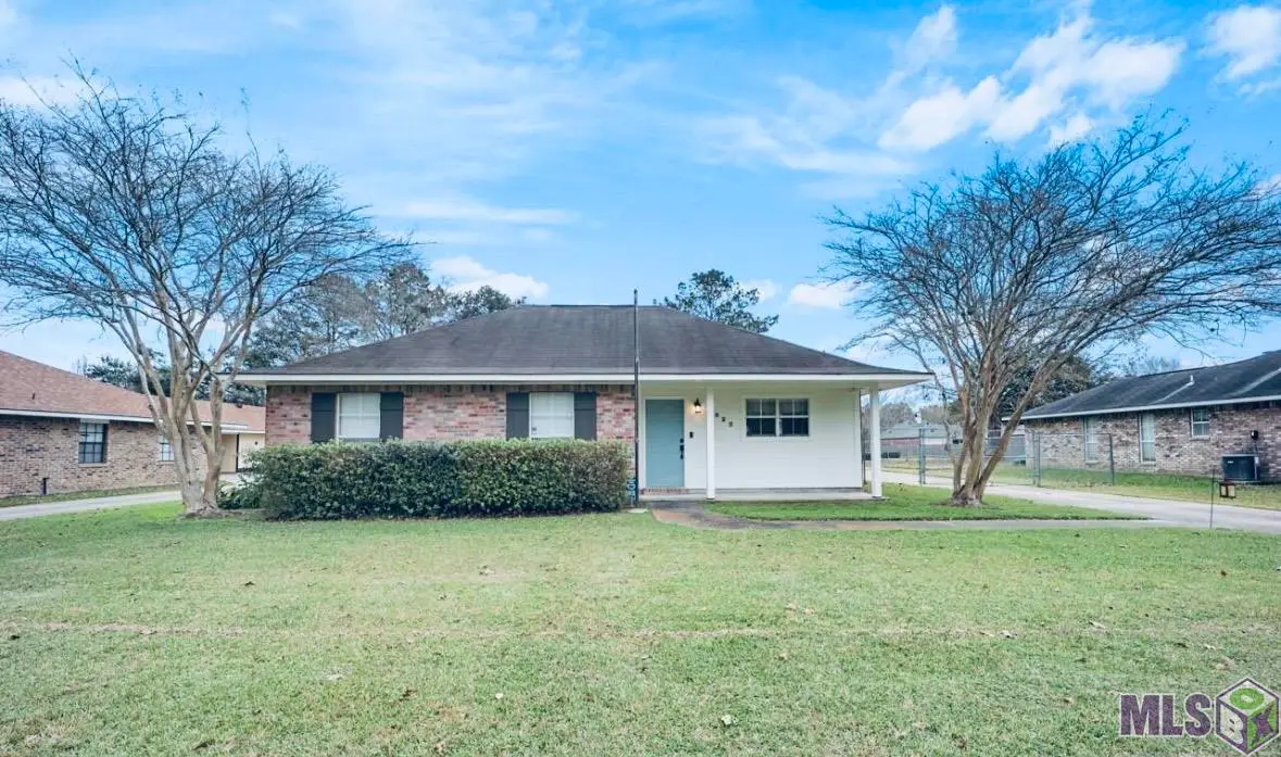 9822 Banway Dr, Greenwell Springs, LA 70739 - #1