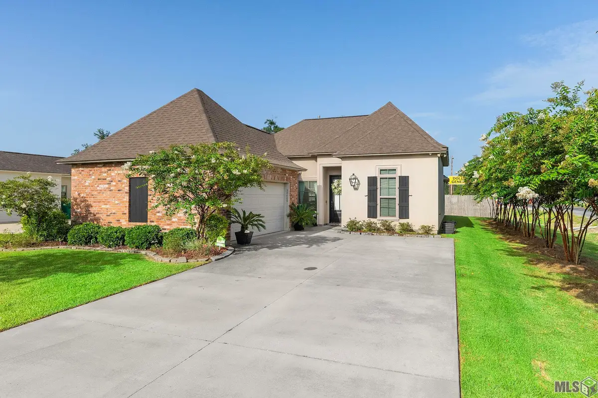30004 Sanctuary Blvd, Denham Springs, LA 70726 - #1