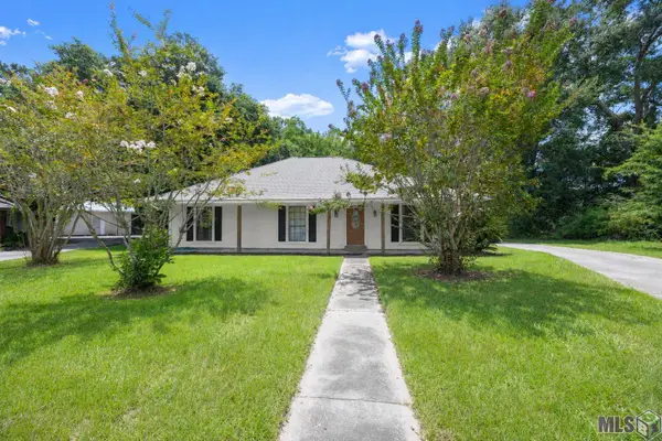 5462 Fairway Dr, Zachary, LA 70791