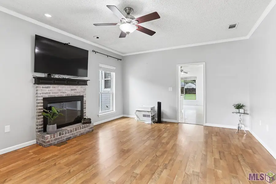 10764 Holly Hock Dr, Greenwell Springs, LA 70739 - #2