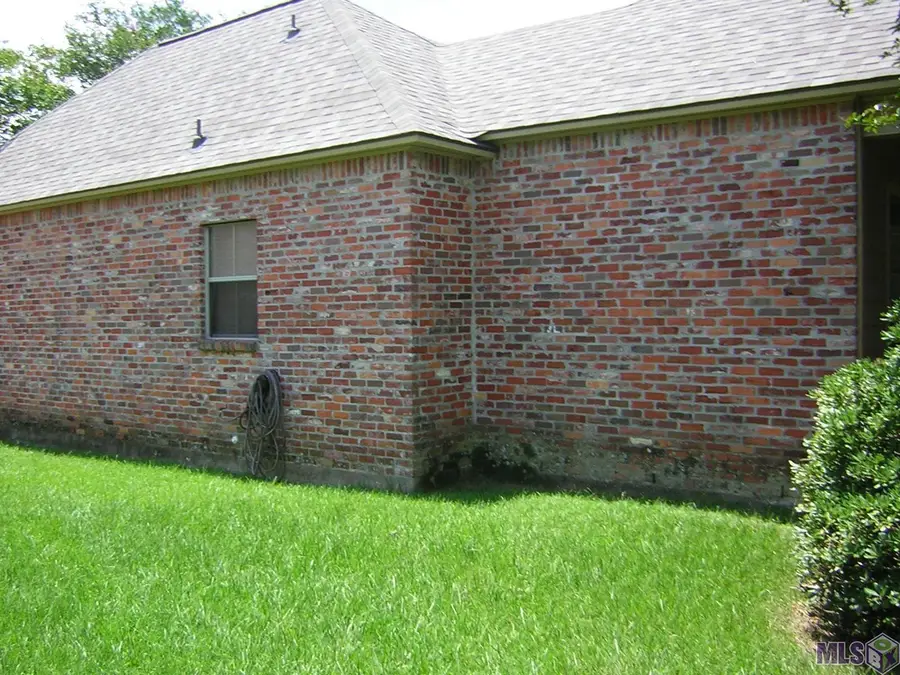 4063 Water Oak Dr, Zachary, LA 70791 - #3