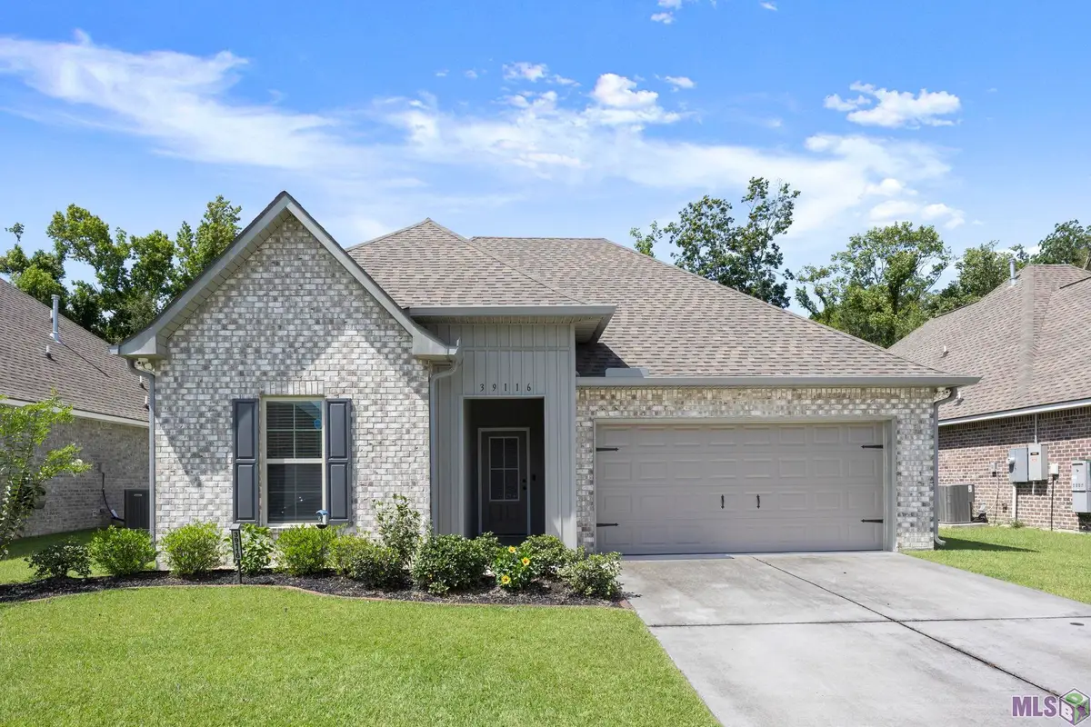 39116 Forestwood Ave, Gonzales, LA 70737 - #1