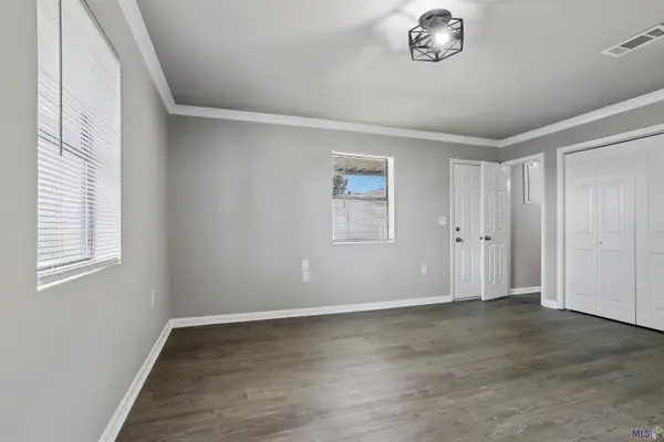 13346 Leblanc Rd, Gonzales, LA 70737