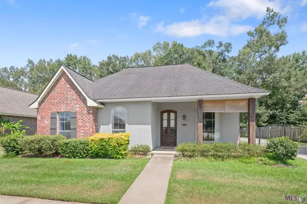 6034 Woodbend Dr, Zachary, LA 70791