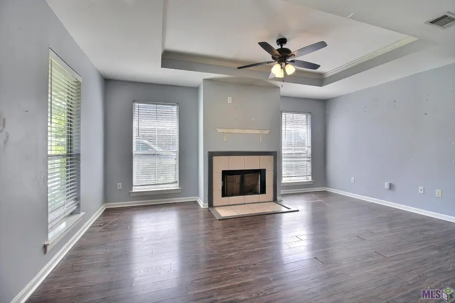 13953 J R Dr, Walker, LA 70785 - #3