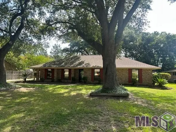 10938 Fieldcrest Dr, Baton Rouge, LA 70811