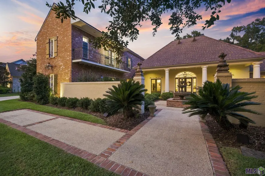 18764 Perkins Rd, Prairieville, LA 70769 - #2