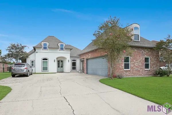 11680 River Highlands Drive, St. Amant, LA 70774