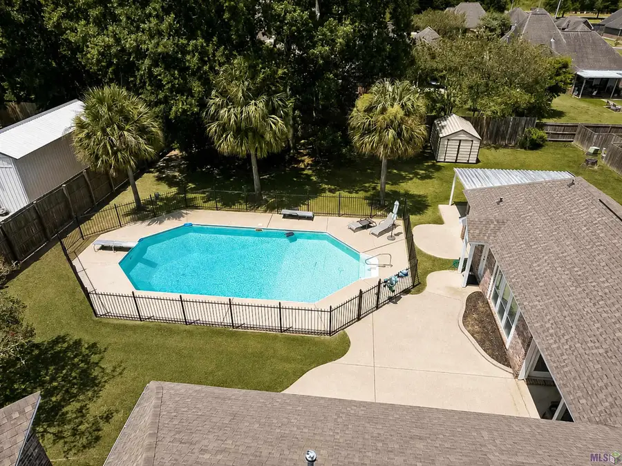 7471 Estelle Dr, Denham Springs, LA 70726 - #2