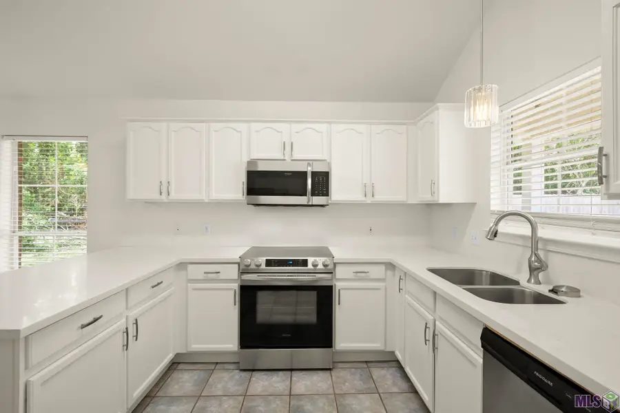 1345 Harwich Dr, Baton Rouge, LA 70820 - #3
