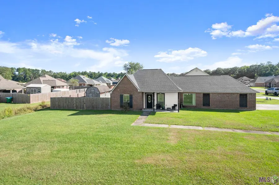 34276 Hawks Cove, Denham Springs, LA 70706 - #2