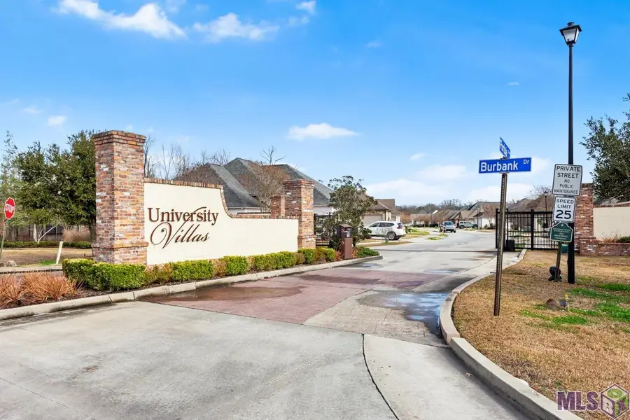 8272 Valencia Ct, Baton Rouge, LA 70820 - #2