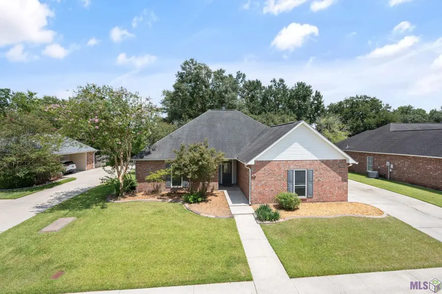 17210 Fountainbleau Dr, Prairieville, LA 70769 - #3