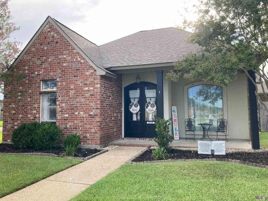 6719 Woodside Dr, Zachary, LA 70791 - #3