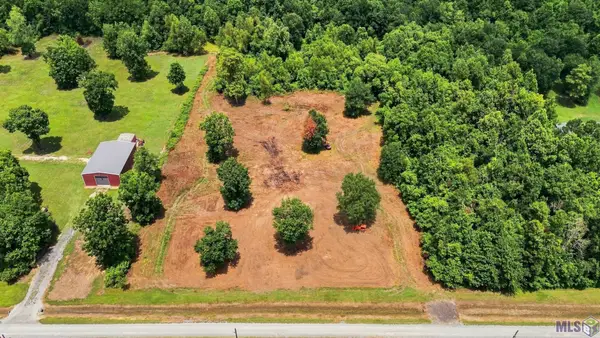 9805 Swanson Lane, Port Allen, LA 70767