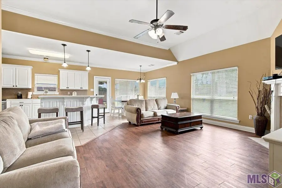 11374 Juban Parc Ave, Denham Springs, LA 70726 - #2