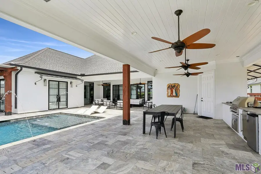 2073 Silverstone Ave, Port Allen, LA 70767 - #3