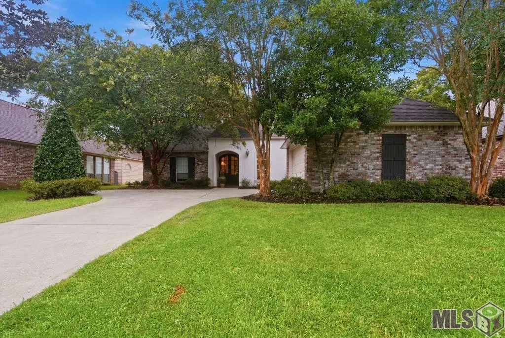 621 Highland Knoll Ct, Baton Rouge, LA 70810 - #1