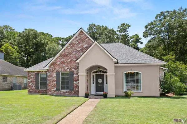 5411 Sophie Anne Dr, Zachary, LA 70791