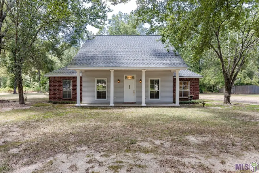 13546 Brown Rd, Denham Springs, LA 70726 - #2