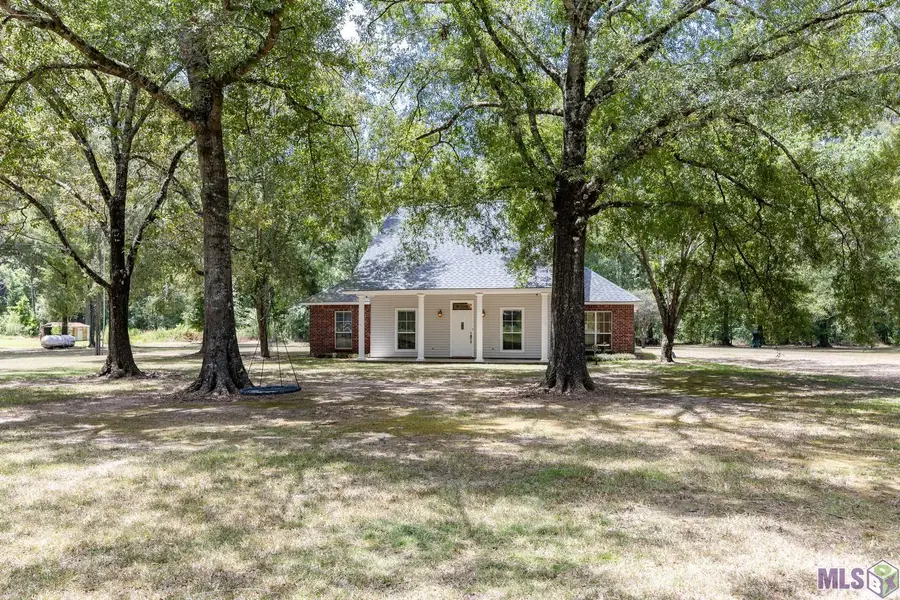 13546 Brown Rd, Denham Springs, LA 70726 - #3