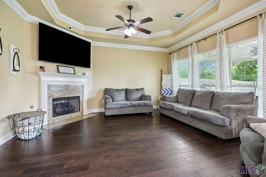 16413 Timberstone Dr, Prairieville, LA 70769 - #2