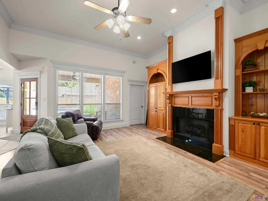 30786 La Madeline Ct, Denham Springs, LA 70726 - #3