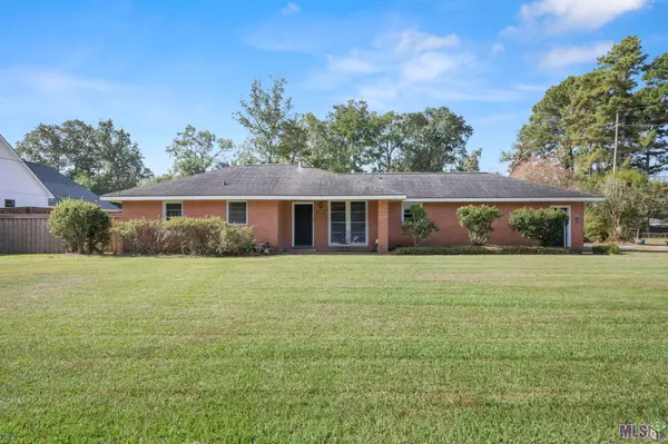 8924 Gail Dr, Baton Rouge, LA 70809