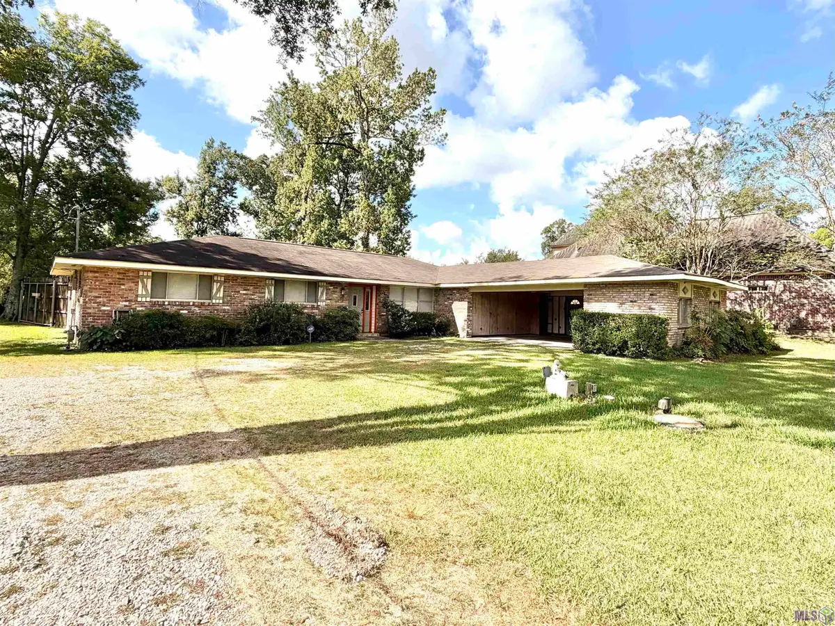 10400 Mollylea Dr, Baton Rouge, LA 70815 - #1