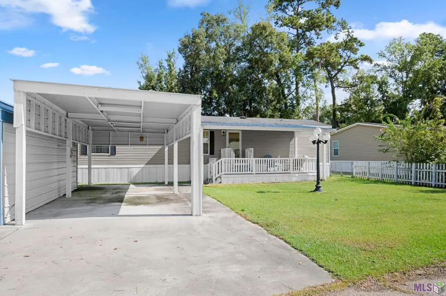 32786 Carolee Cir, Denham Springs, LA 70706 - #2