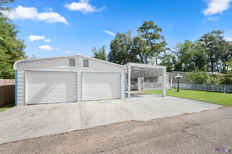 32786 Carolee Cir, Denham Springs, LA 70706 - #3