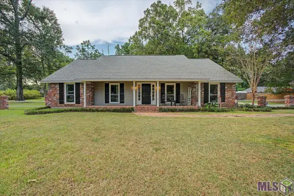 16723 Buckner Dr, Greenwell Springs, LA 70739