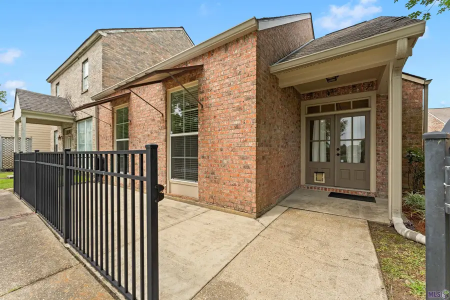 1310 Lake Pointe Ave, Zachary, LA 70791 - #3