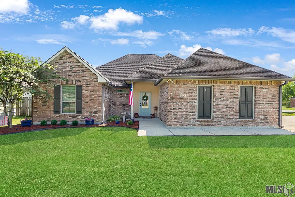 32714 Maci Dr, Walker, LA 70785 - #1
