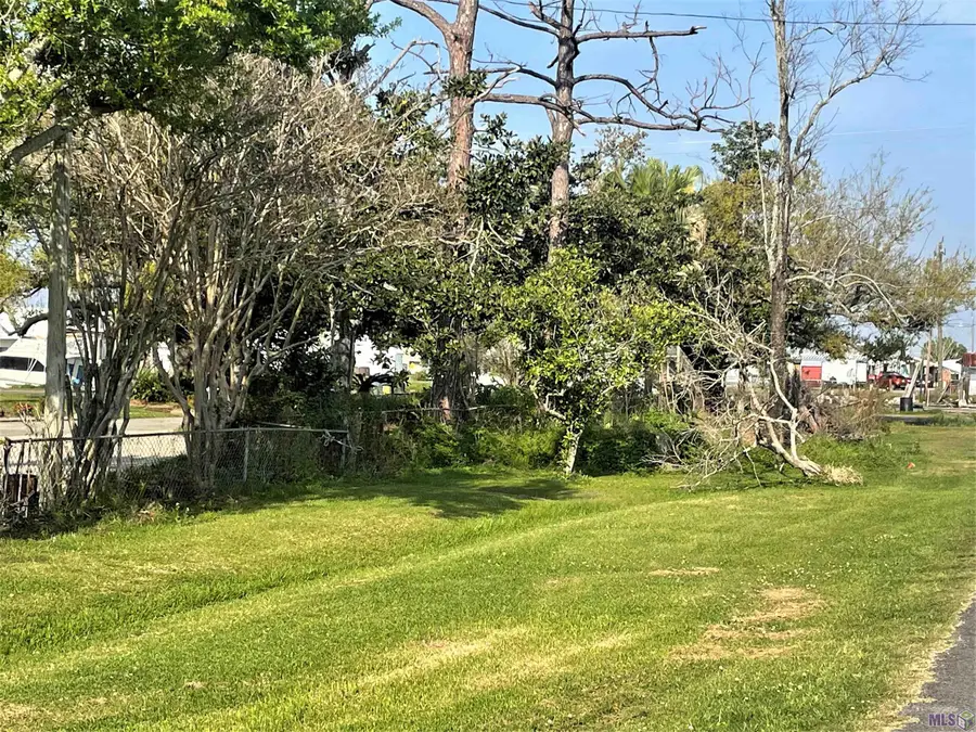 La Hwy 1, Galliano, LA 70354 - #2