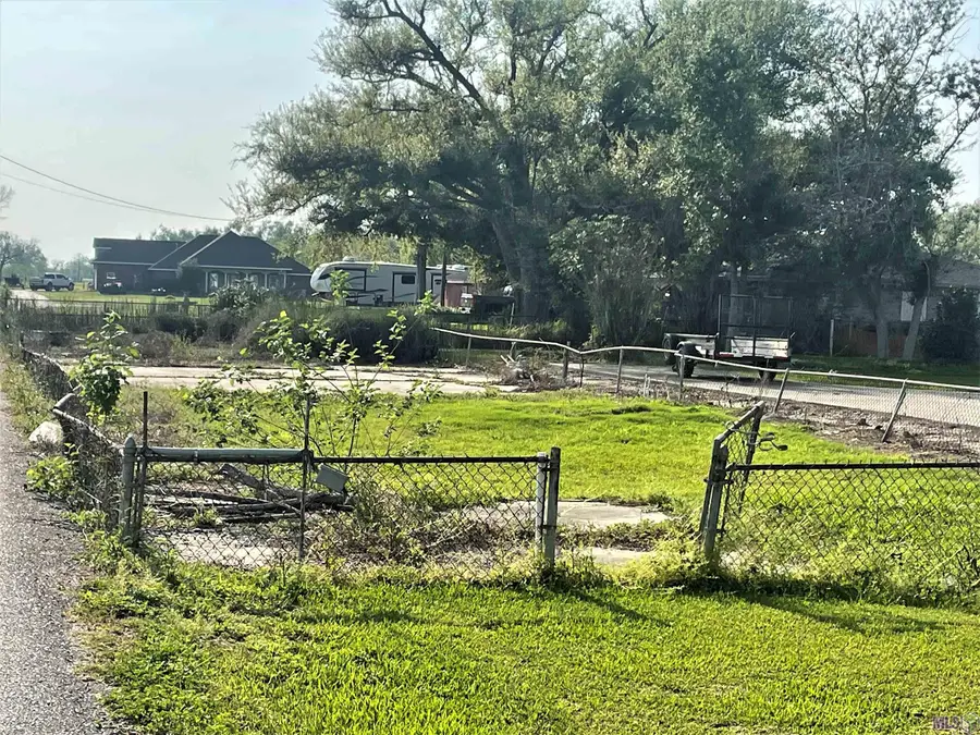 La Hwy 1, Galliano, LA 70354 - #3