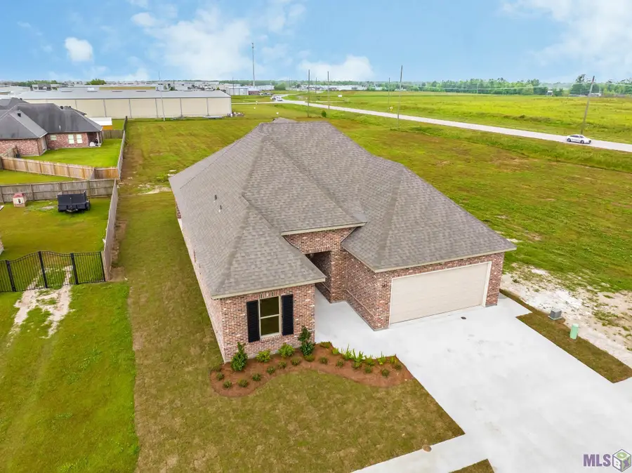 351 Ravensaide Drive, Houma, LA 70360 - #2