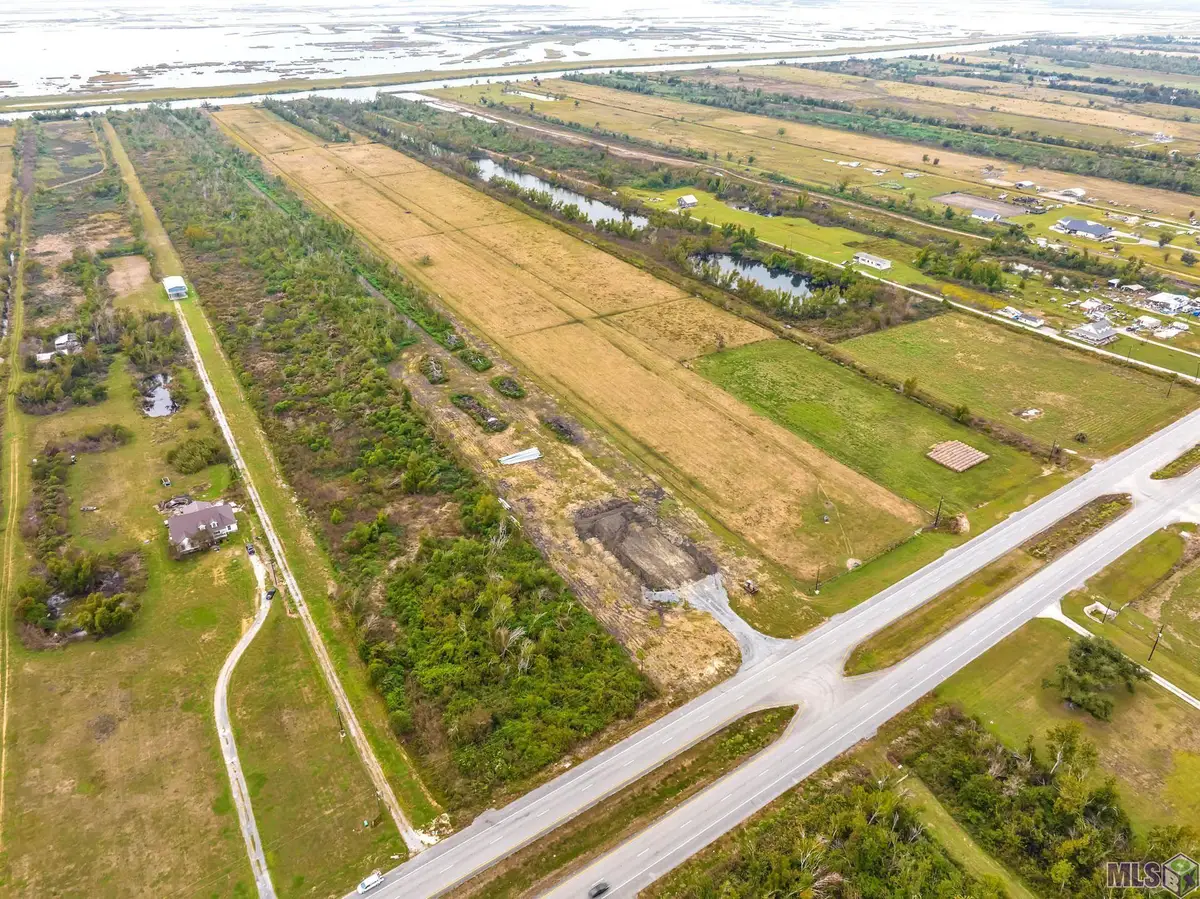 17226 Highway 3235, Galliano, LA 70354 - #1