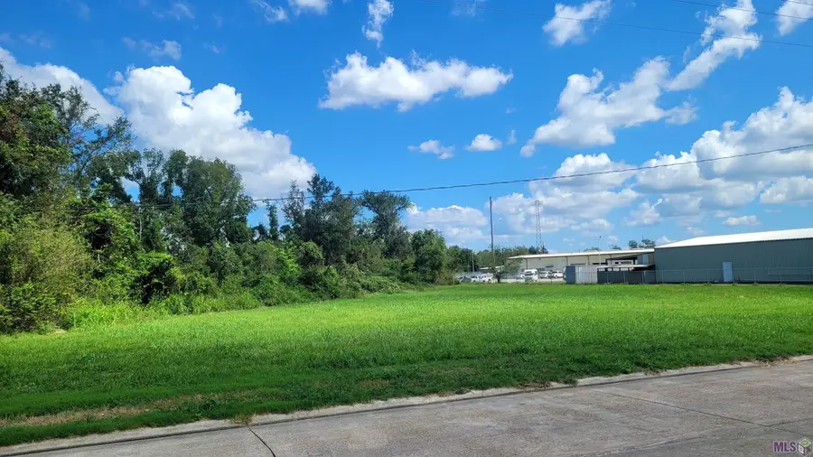 118 Lois Road, Houma, LA 70363 - #2