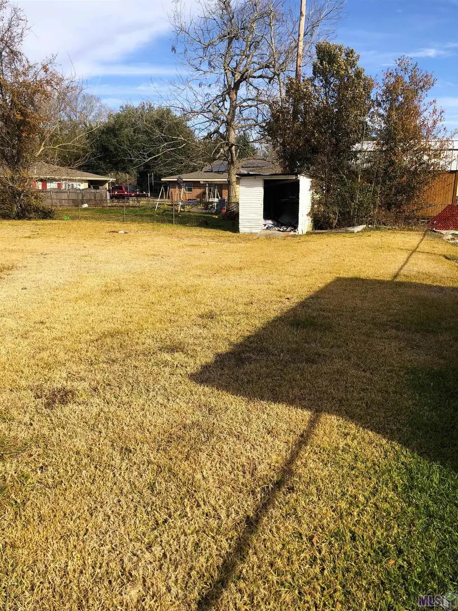 2305 St Bernard St, Thibodaux, LA 70301 - #2