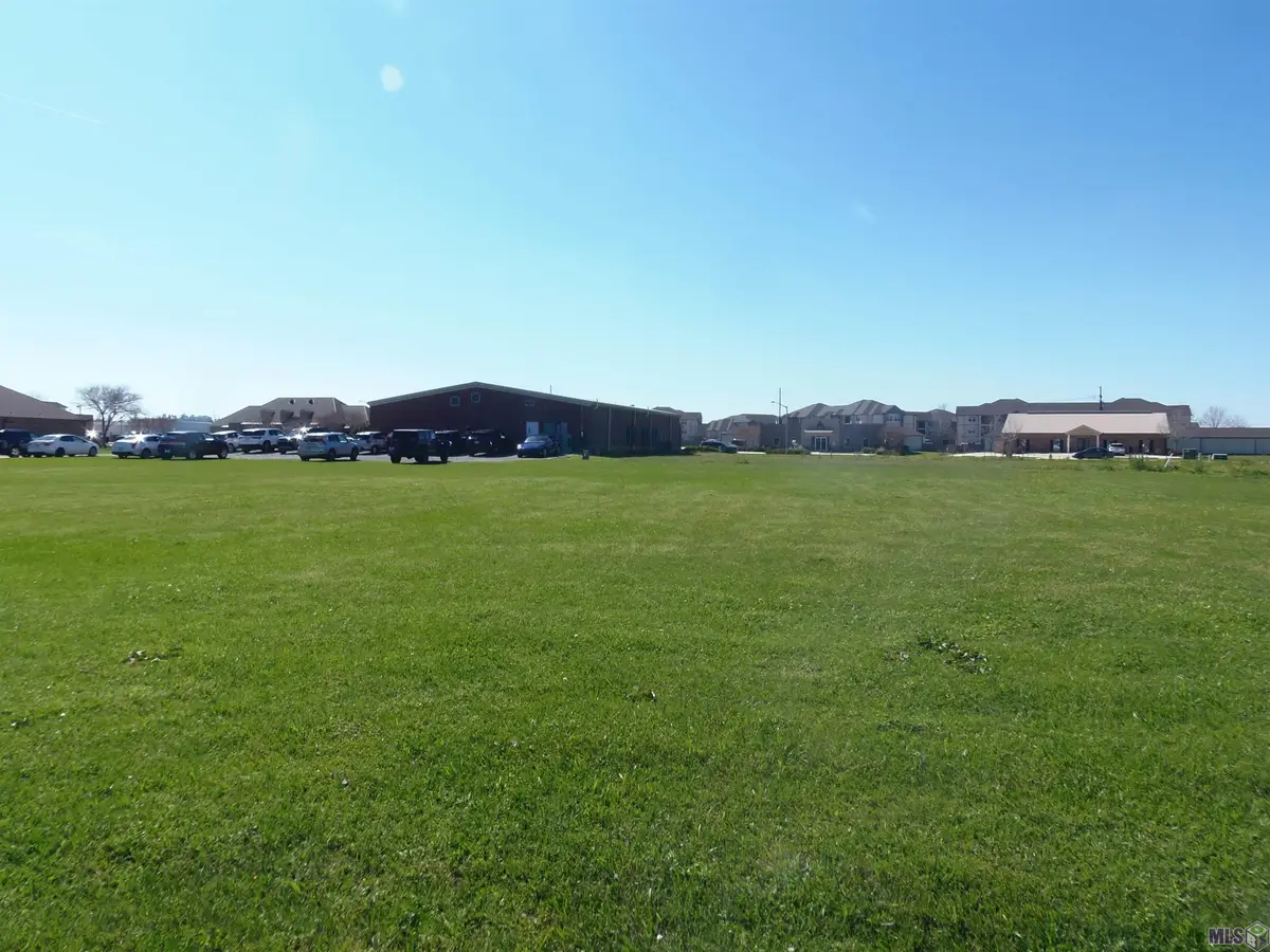 449 Paddock Lane, Houma, LA 70360 - #1