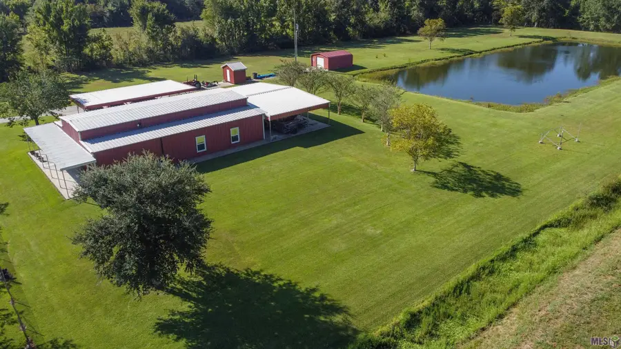 136 Margaret St, Thibodaux, LA 70301 - #2