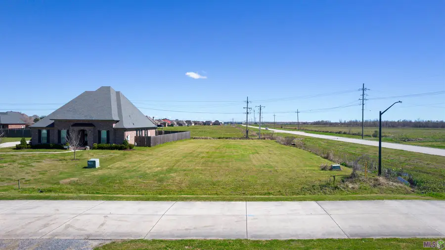 151 Nottingham Trail, Houma, LA 70360 - #2
