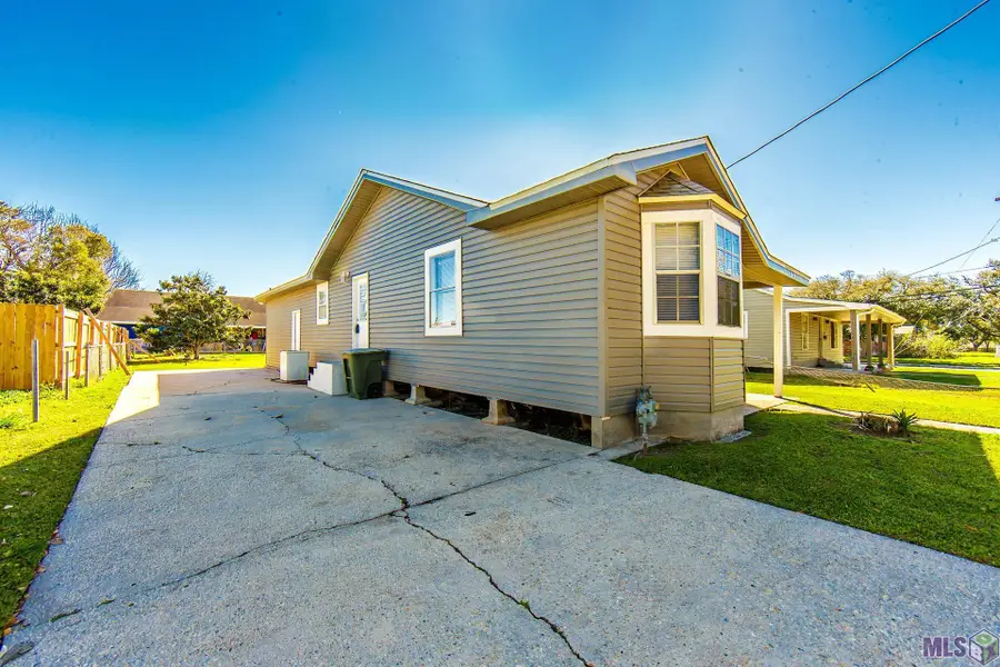 1304 Sylvia St, Houma, LA 70363 - #2