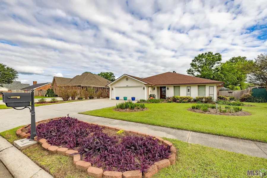 207 Tiger Tail Rd, Houma, LA 70360 - #2