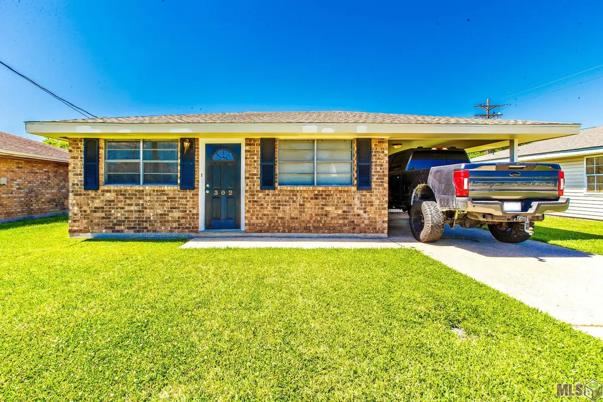 302 Troy St, Houma, LA 70363 - #1