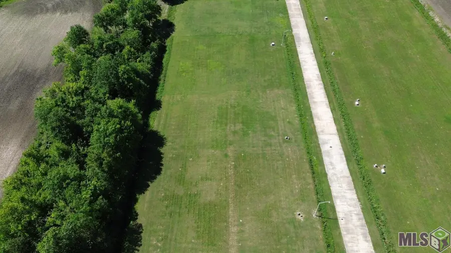 363 Le Belle Maison Drive, Raceland, LA 70301 - #2