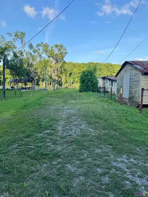 1156 Stephensville Rd, Morgan City, LA 70380