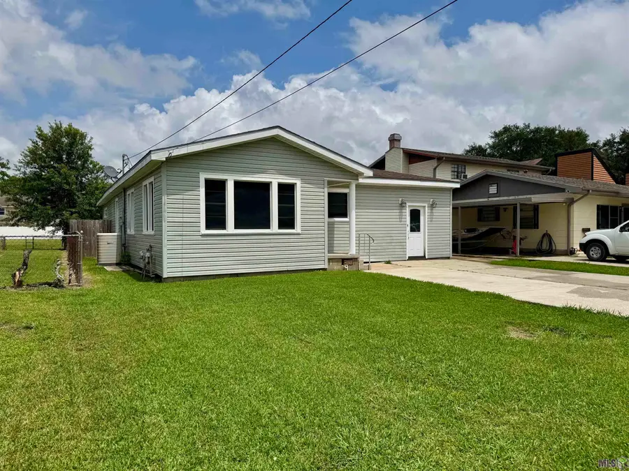 1612 Maple St, Morgan City, LA 70380 - #3